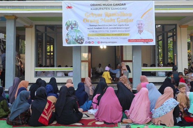 Orang Muda Ganjar Kalbar Gelar Buka Puasa Bersama. Foto: Dok. Istimewa