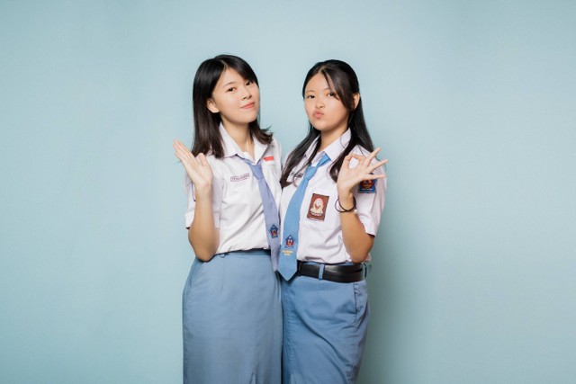 Ilustrasi anak SMA perempuan. Foto: Shutterstock