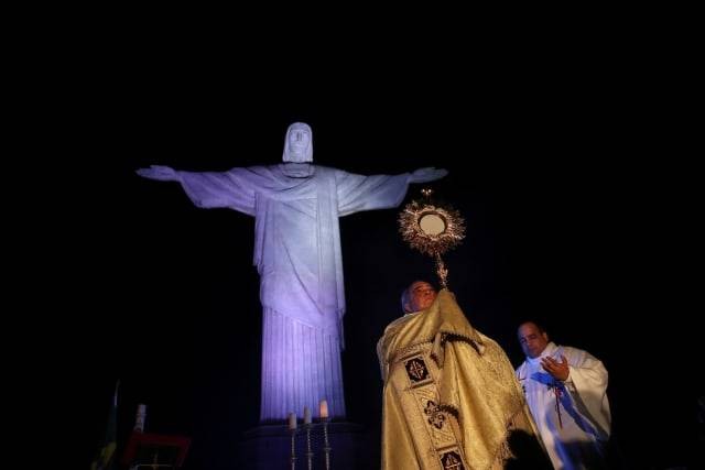Ilustrasi kode negara 076 adalah kode negara brasil. Foto: REUTERS / Ricardo Moraes