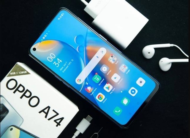 HP Oppo di bawah 3 jutaan. Foto: Kevin S. Kurnianto/kumparan