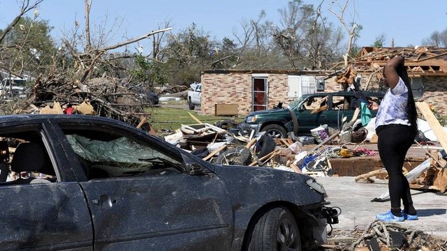 Saksi Tornado Mississippi: Saya Belum Pernah Lihat Tornado Dahsyat Seperti Itu (32965)