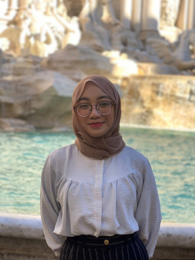 Mutia Anggita Putri, salah satu penerima beasiswa IISMA asal Fakultas Ilmu Pengetahuan Universitas Indonesia. Dokumentasi: Tia.
