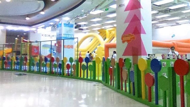 Kidzoona playground di Lippo Mall Puri, foto: Google street view