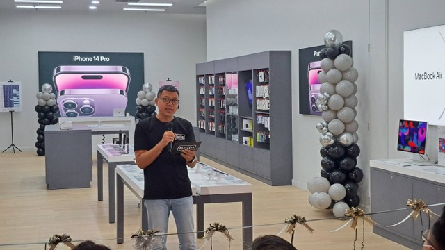 CEO Blibli OMG, Wisnu Iskandar, pada peresmian Hello. Foto: Blibli