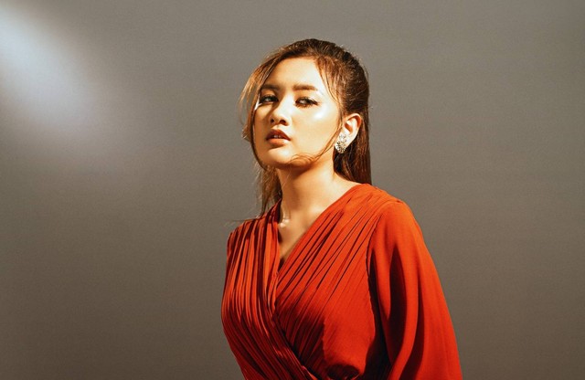 Penyanyi Meiska Adinda Luncurkan Single Kedua Berjudul 'Tak Berbentuk Lagi'. Foto: Dok. Sony Music
