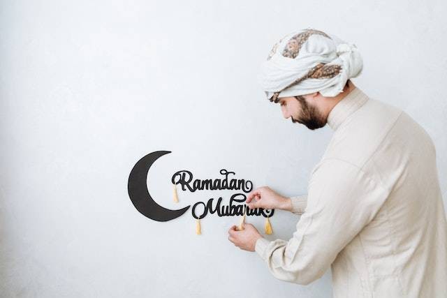Ilustrasi bacaan niat sahur puasa Ramadhan. Foto: Pexels/Thirdman