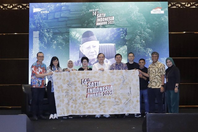 Astra kembali membuka pendaftaran SATU Indonesia Awards hingga 6 Agustus 2023 untuk mencari generasi muda yang mau berkontribusi untuk masyarakat dan lingkungan sekitar. Foto: dok. Astra