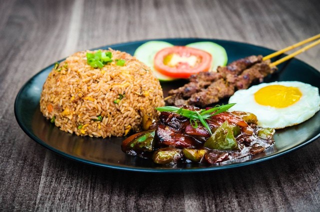 Ilustrasi nasi goreng enak di Bandung. Sumber: Pexels/Nazmul Alam Badhon