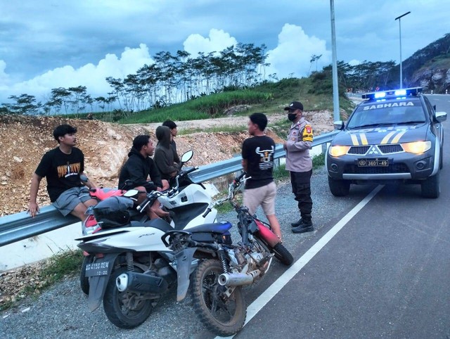 Antisipasi Balap Liar Waktu Ngabuburit, Polres Tulungagung Lakukan Patroli