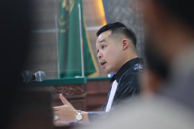 Jeffry Simatupang, kuasa hukum Ferry Irawan. Foto: kumparan