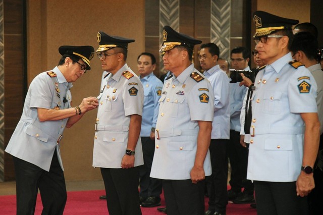 Menkumham Lantik Dirjen KI Hingga Dirjen HAM, Ini Harapan Kemenkumham ...