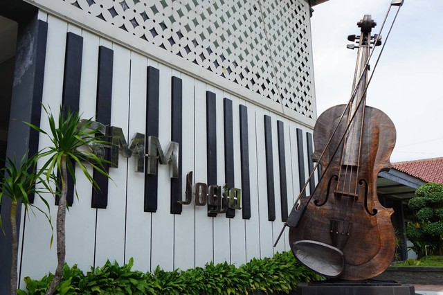 Sekolah Menengah Musik (SMM) Yogyakarta. Foto: Arif UT