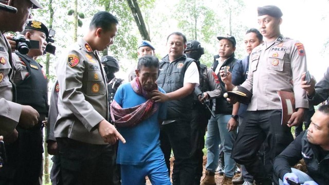 Tampang Slamet (45) dukun pengganda uang asal Banjarnegara, Jawa Tengah yang bunuh 12 orang. Foto: Dok. Istimewa