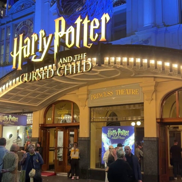 Alasan Kamu Harus Nonton Teater Harry Potter and the Cursed Child di Australia