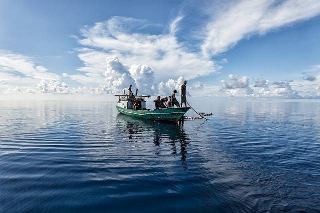 Ilustrasi suku-suku di Kepulauan Maluku. Foto: Pixabay