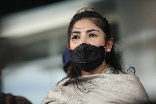 Artis Nindy Ayunda saat ditemui di Lembaga Perlindungan Saksi dan Korban (LPSK), Jakarta, Kamis, (6/4/2023). Foto: Dok. Agus Apriyanto