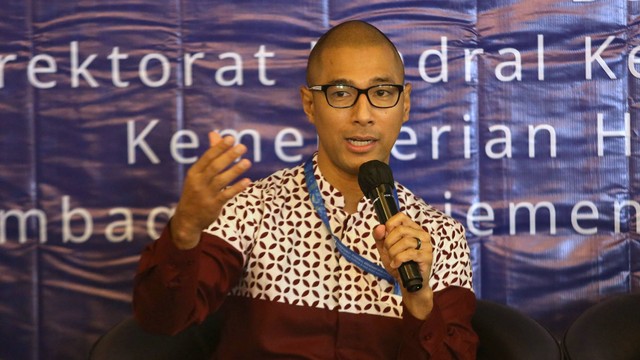 Penyanyi Marcell Siahaan saat ditemui di acara diskusi publik terkait Undang undang hak cipta di Hotel, JW Luwansa, Jakarta, Kamis (6/4/2023). Foto: Agus Apriyanto
