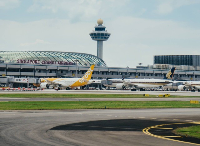 Foto: Changi Airport, sumber: Unsplash, fotografer:Shawnanggg