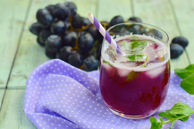 Resep Grape Mocktail yang Cocok untuk Bukber. Foto: Shutterstock