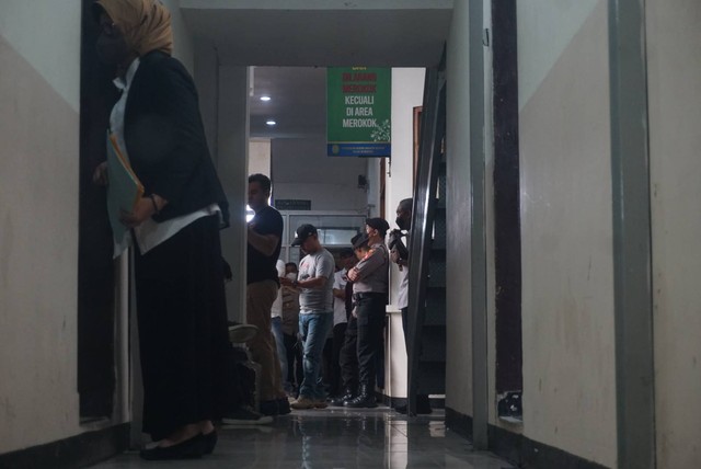 Suasana sidang vonis terdakwa kasus penganiayaan berencana terhadap David Ozora, berinisial AG di Ruang Sidang Anak, Pengadilan Negeri Jakarta Selatan, Senin (10/4).  Foto: Iqbal Firdaus/kumparan