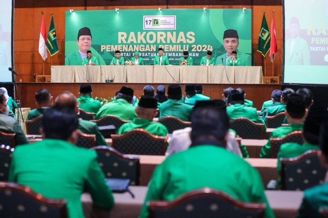 Plt Ketum PPP Muhamad Mardiono membuka kegiatan Rakornas Lajnah Pemenangan Pemilu (LP2) di Hotel Bidakara, Jakarta Selatan, Selasa (11/4/2023). Foto: Dok. Istimewa