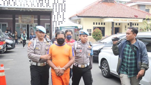 H alias Mas Bro, Anggota Satgas Penyandang Masalah Kesejahteraan Sosial (PMKS) Dinsos Karawang, diduga dua kali memperkosa ODGJ ditangkap.  Foto: Dok. Istimewa