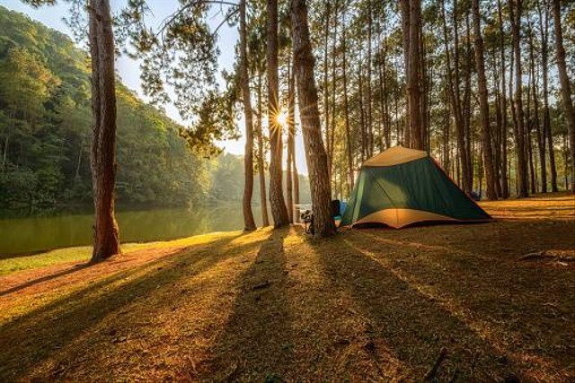 Ilustrasi Bukit Jengkoang            Sumber www.unsplash.com