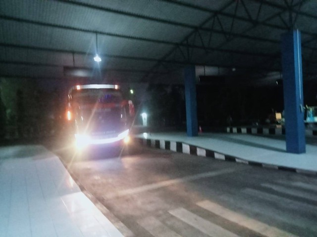 Suasana terminal Dhaksinaga masih sepi. Foto: erfanto/Tugu Jogja