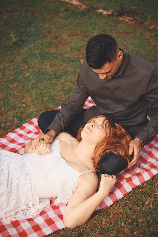 Ilustrasi Love Bombing. Sumber foto: Pexels