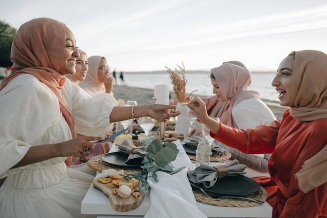 Ucapan Halal Bihalal, Foto Hanya Ilustrasi: Pexels/PNW Production