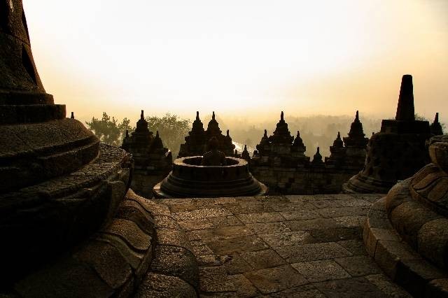 Ilustrasi foto kerajaan Mataram Kuno. Sumber foto: unsplash