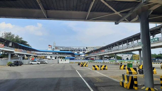 Dermaga 3 dan 6 Pelabuhan Merak, Banten, Jumat (21/4/2023).  Foto: Dok. Istimewa