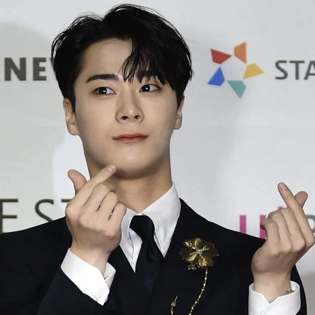 Moonbin saat berada di Asis Artist Awards di Seoul, pada 2 Desember 2021