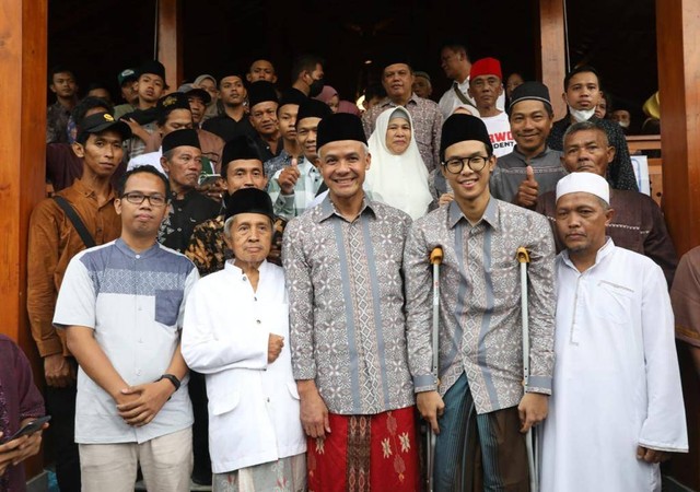 Ganjar Pranowo lebaran di Purbalingga. Foto: Dok. Istimewa