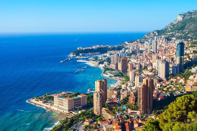 Pemandangan indahnya Monako dari ketinggian. Foto: Shutterstock