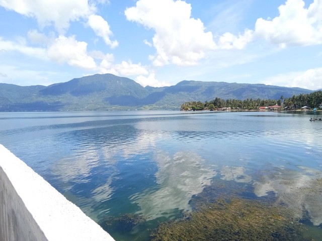 Danau di Sumatera Barat, Foto Unsplash Annisa Mumtaz