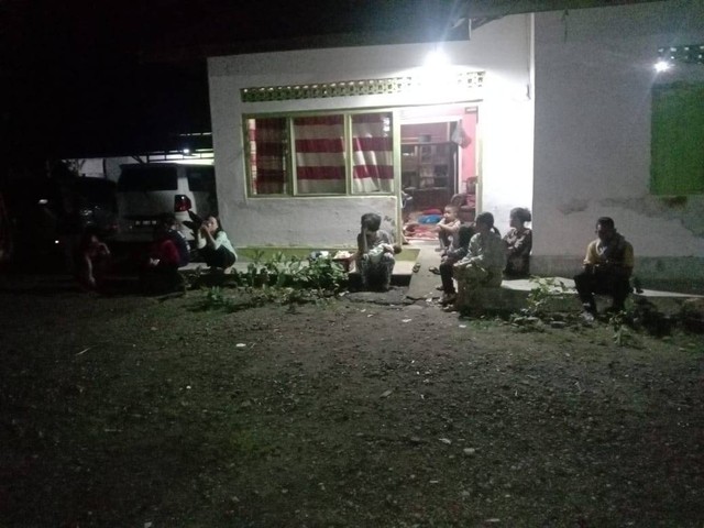 Warga di Kota Pariaman bersiap mengungsi usai terjadi gempa. Foto: Dok. Istimewa