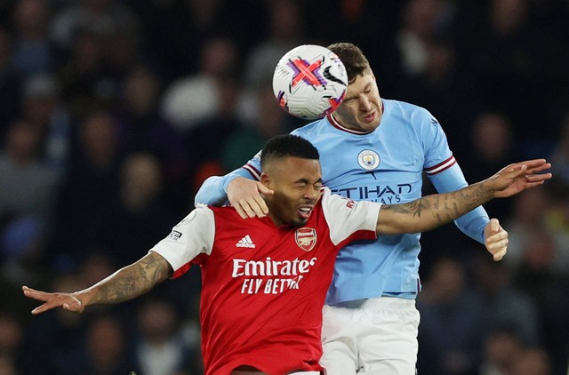 Pertandingan Liga Inggris 2022/23 antara Manchester City vs Arsenal, Kamis (27/4) dini hari WIB. Foto: Phil Noble/REUTERS