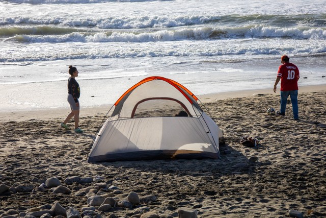 Pantai Gunung Kidul untuk Camping, Foto Hanya Ilustrasi: Unsplash/NaraJiva