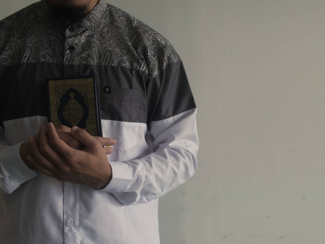 Tata Cara Menguburkan Jenazah dalam Agama Islam. Foto sebagai ilustrasi. Foto: Unsplash/Masjid Pogung Dalangan.