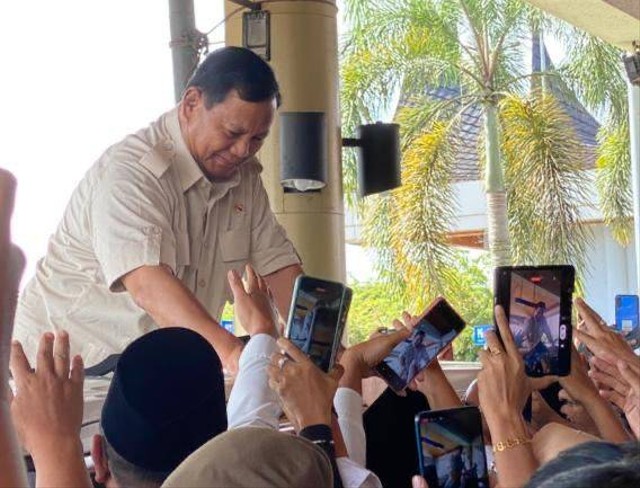 Ketua Umum DPP Partai Gerindra Prabowo Subianto mengunjungi Sumatera Barat (Sumbar), Sabtu (29/4). Foto: Dok. Istimewa