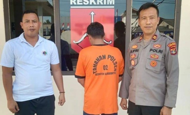 Oknum guru ngaji ditangkap diduga setubuhi anak muridnya sendiri. | Foto: Dok Polres Lampung Tengah