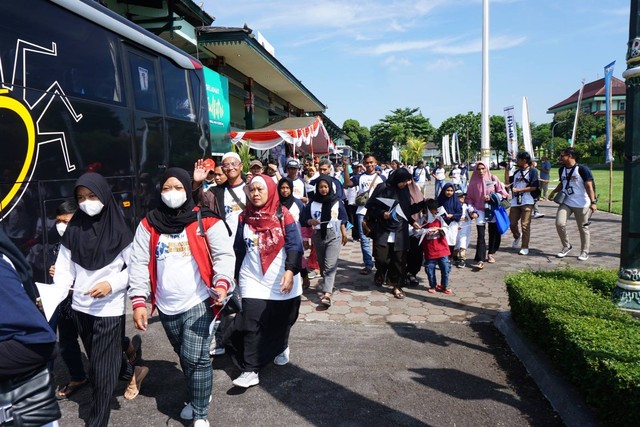 Badan Pengelola Keuangan Haji (BPKH) mempasilitasi para pemudik kembali ke Jabodetabek. Foto: BPKH