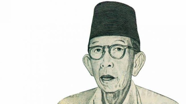 Ki Hajar Dewantara, tokoh pendidikan Indonesia yang dianggap sebagai Bapak Pendidikan Nasional (Dok. Shutterstock)