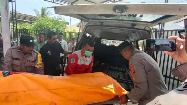 Pejabat Kementerian PUPR ditemukan tewas tergantung dalam kontrakannya di Banda Aceh, Selasa (2/5/2023). Foto: Dok. Istimewa