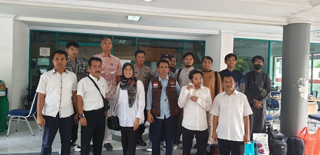 Beberapa mahasiswa asal Lampung yang kuliah di Sudan telah dievakuasi ke Indonesia dan dipulangkan ke daerahnya masing-masing. | Foto : Dok. Badan Penghubung Provinsi Lampung di Jakarta