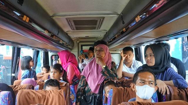 Sejumlah pemudik yang mengikuti program mudik gratis Pemprov Sumsel pada perayaan lebaran 2023 Foto: abp/Urban Id