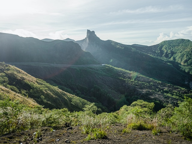 Ilustrasi wisata alam Kediri. Sumber: ArditoRyanHarrisna/unsplash.com.