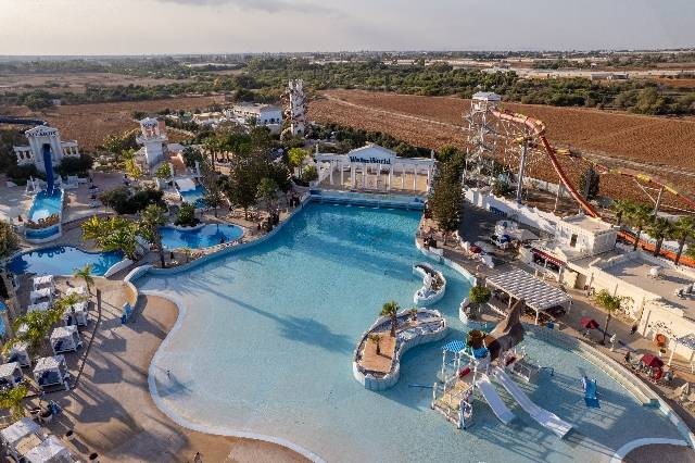 Ilustrasi Waterpark di Pekanbaru. Sumber: Pexels/ Olie Craig