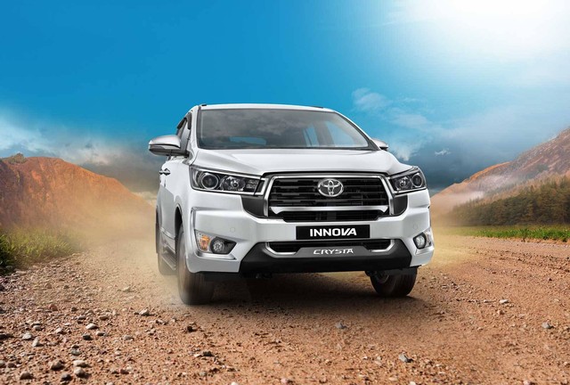 Toyota Innova Crysta alias Innova reborn yang baru meluncur di India. Foto: Toyota